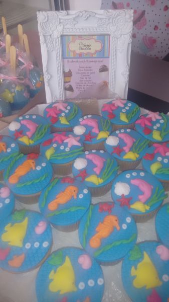 CUPCAKES TAMANHO NORMAL